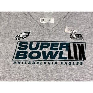 Philadelphia Eagles Super Bowl LII Women's V-Neck T-Shirt Small Gray NFL